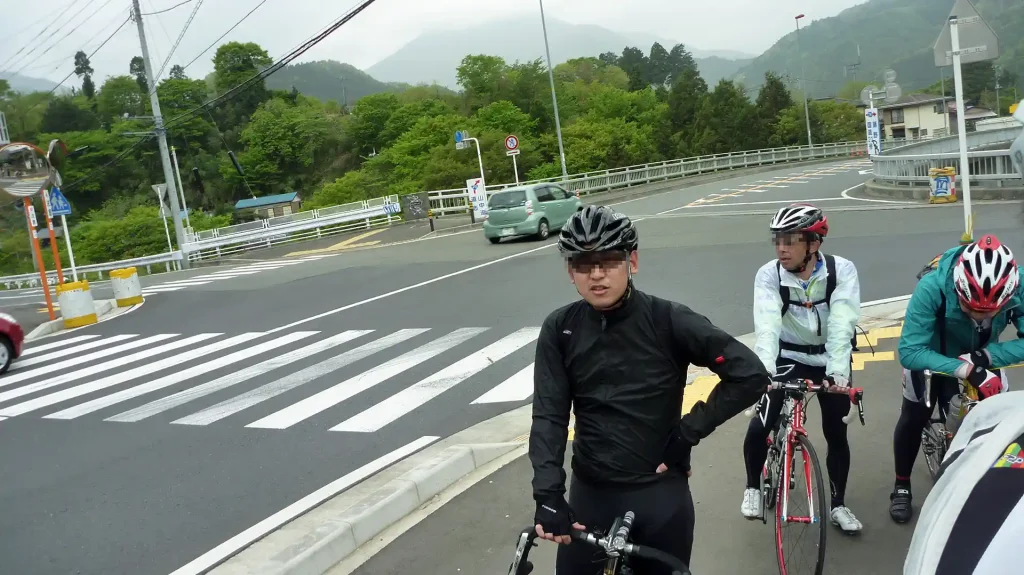 峠を消化し、道志みちの下りで