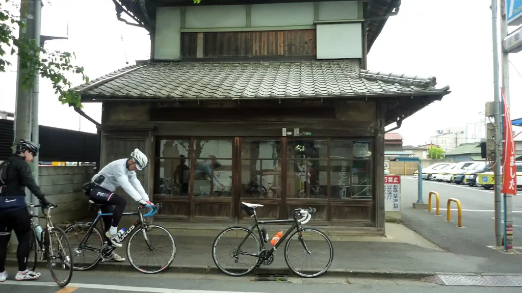 飯能駅近くの民家