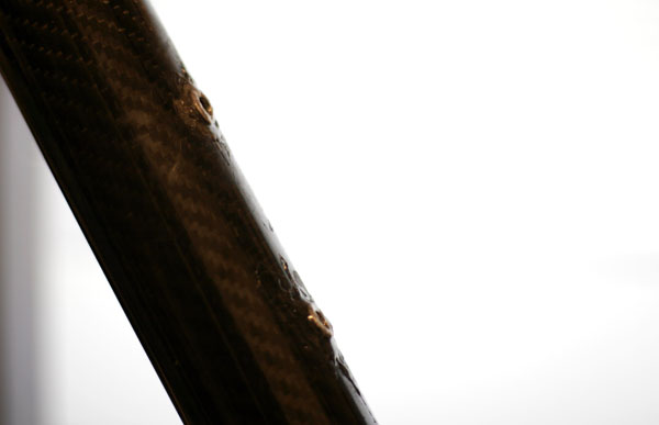 ボトルケージを取り付けるネジが何度も破損