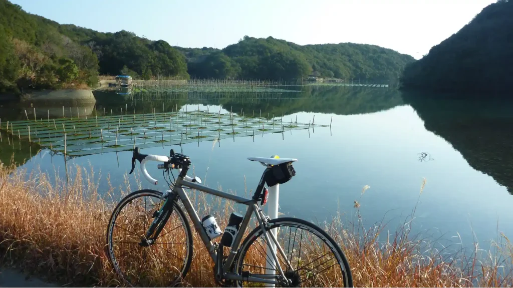 静かな的矢湾（磯部町的矢）