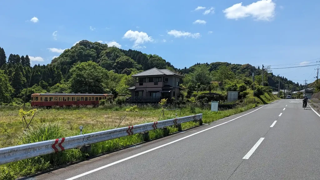 2-17：県道32号 大多喜君津線と小湊鐵道