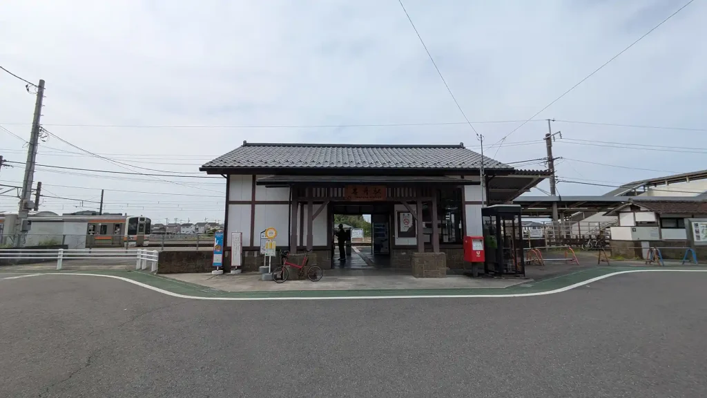 05:両毛線岩舟駅