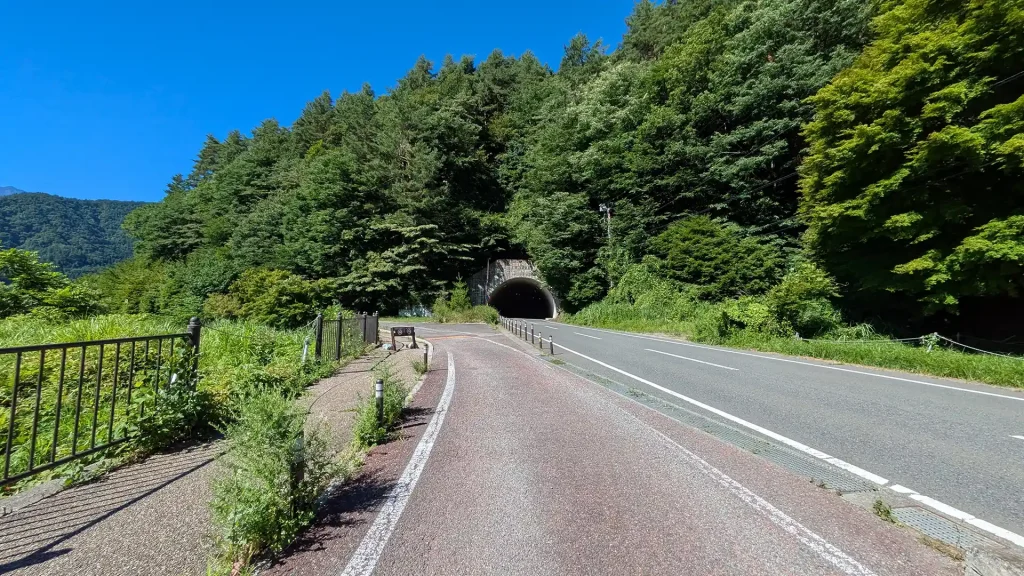 11：長浜トンネル