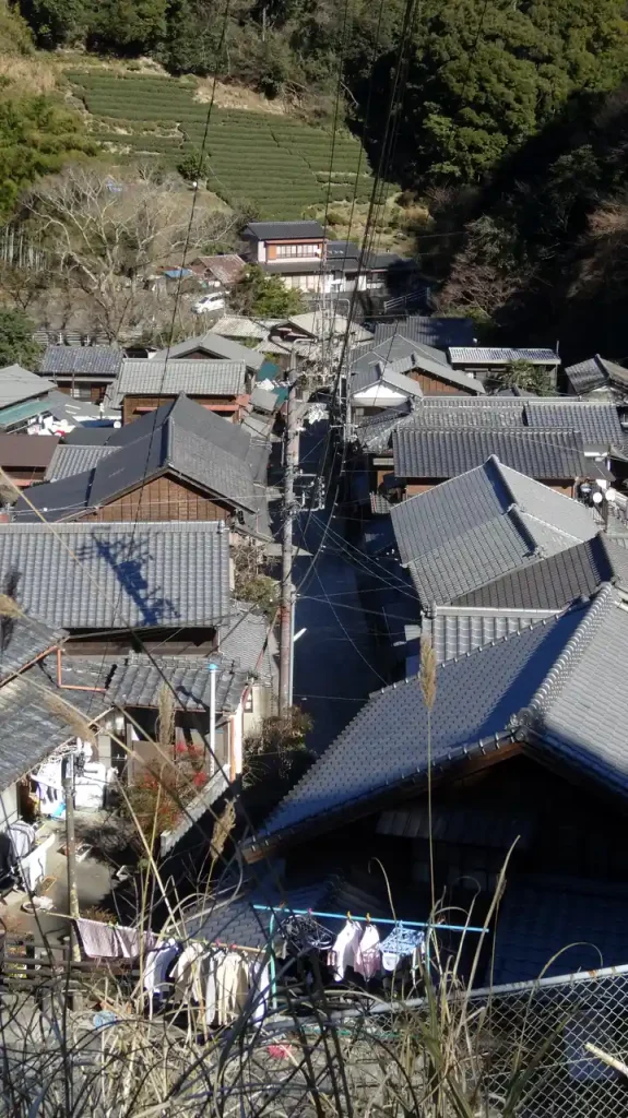宇津ノ谷峠