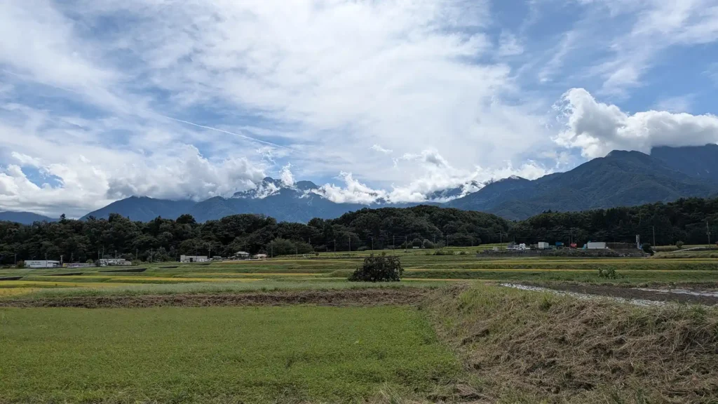 1-16：甲州道中からの甲斐駒ヶ岳方面眺望