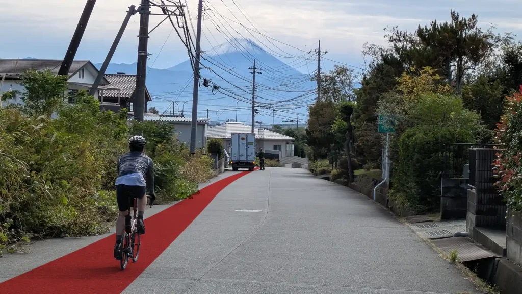 3-07:甲斐市宇津谷からの富士