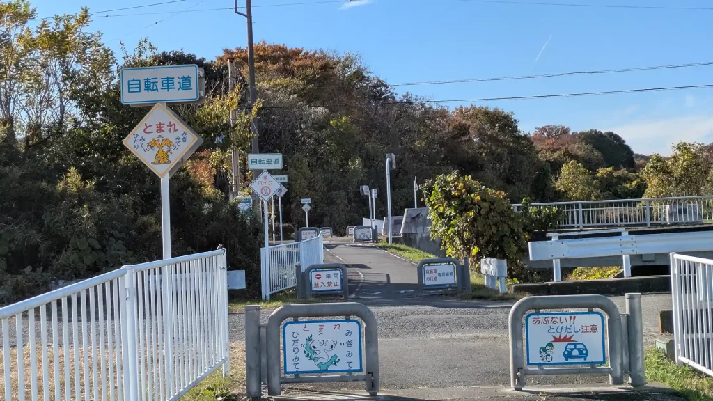 4-28：川島こども動物自然公園自転車道