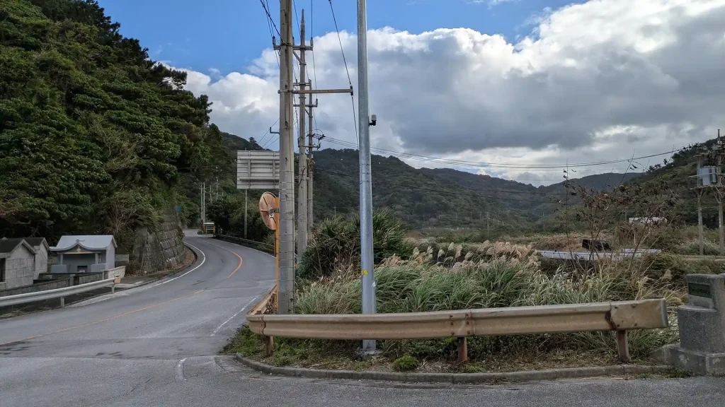 1-03:与那安田横断道路 起点