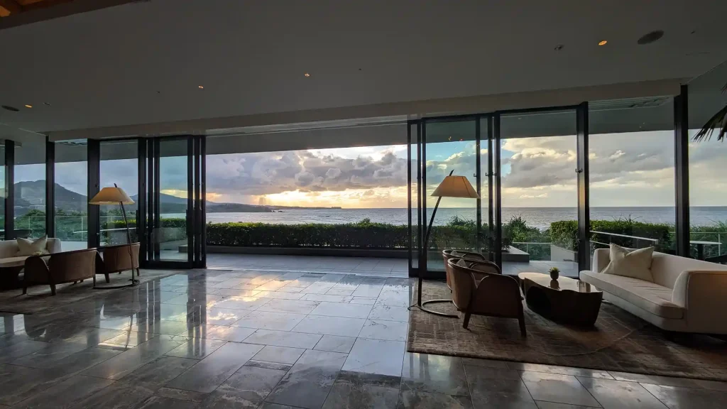 1-25:ハレクラニ沖縄