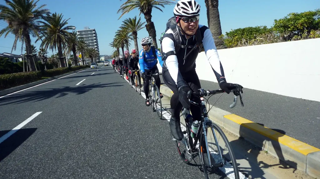 sakehitosuji@馬堀海岸