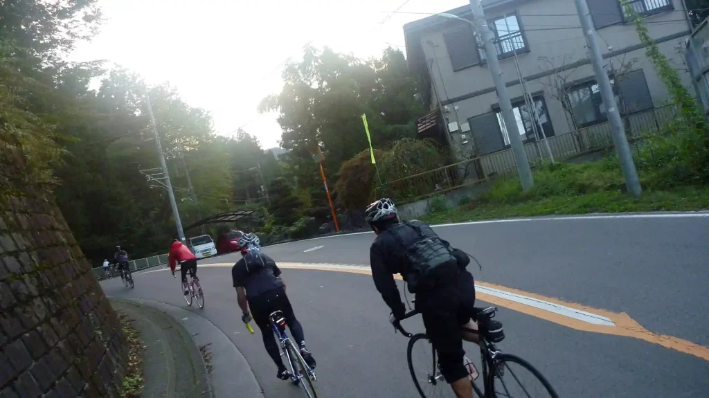 デザートの梅が谷峠へ