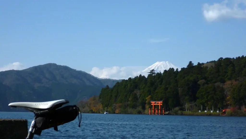 芦ノ湖と富士山