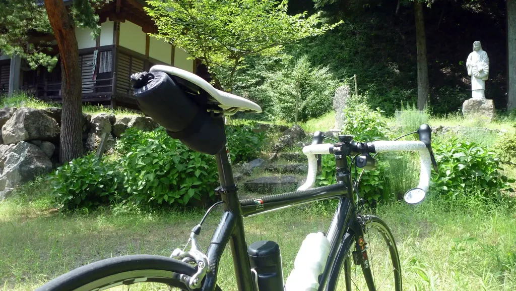 雛鶴姫が祀られている雛鶴神社