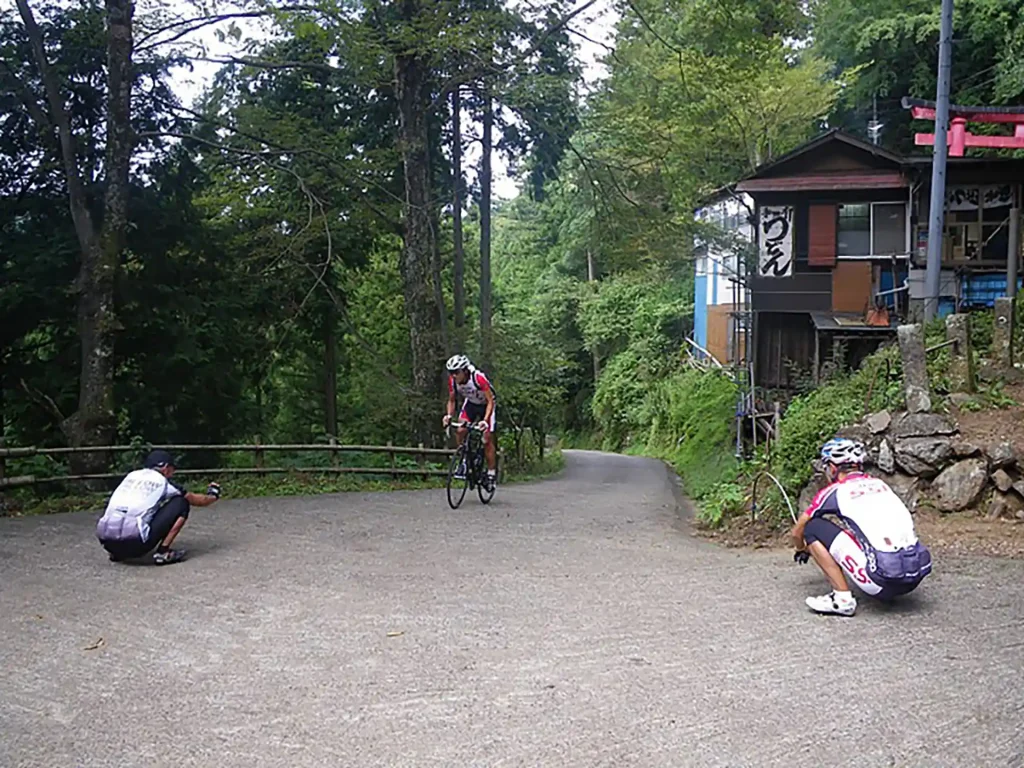 子ノ権現をなんとかクリアした私　photo : valさん
