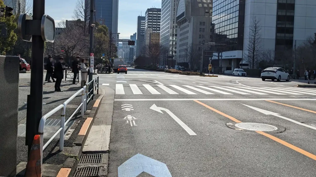 西幸門前交差点（後日撮影）