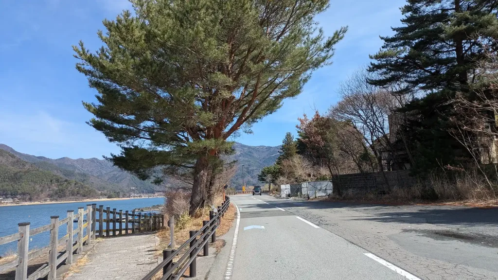 33：富士河口湖町小立