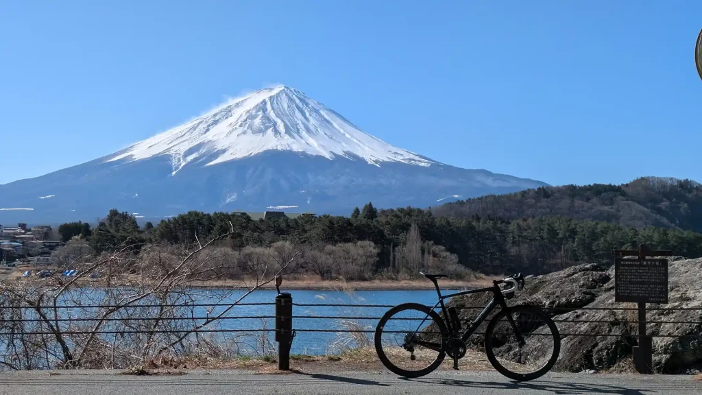 38：留守ヶ岩と富士