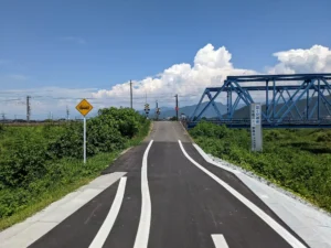 2-08：千曲川橋梁 （しなの鉄道線）