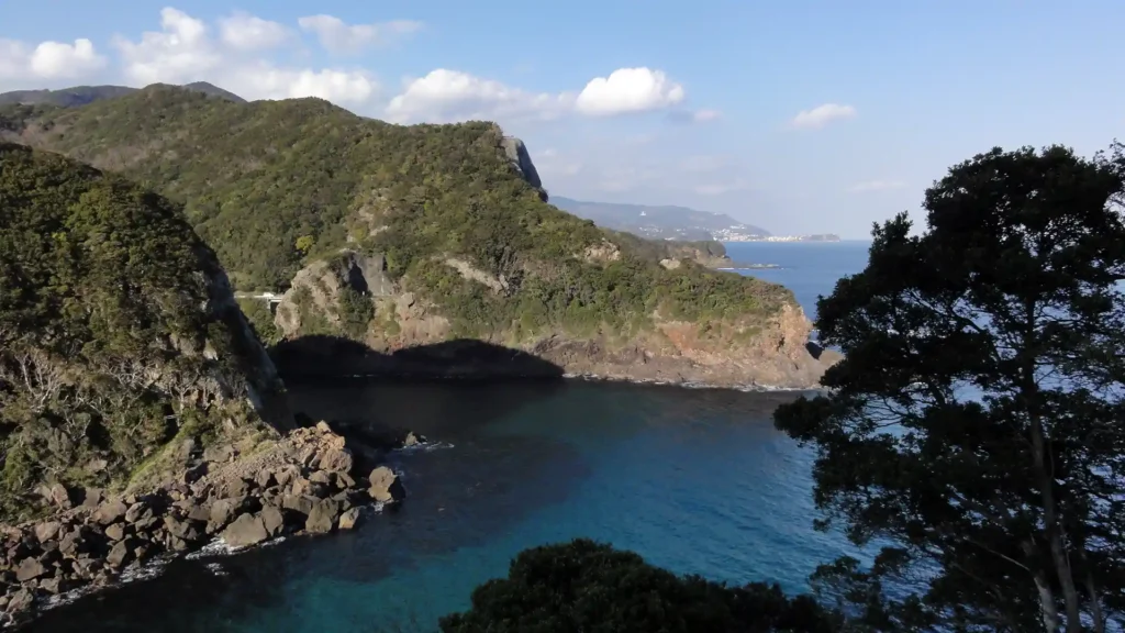 東伊豆道路・縄地手前の絶景